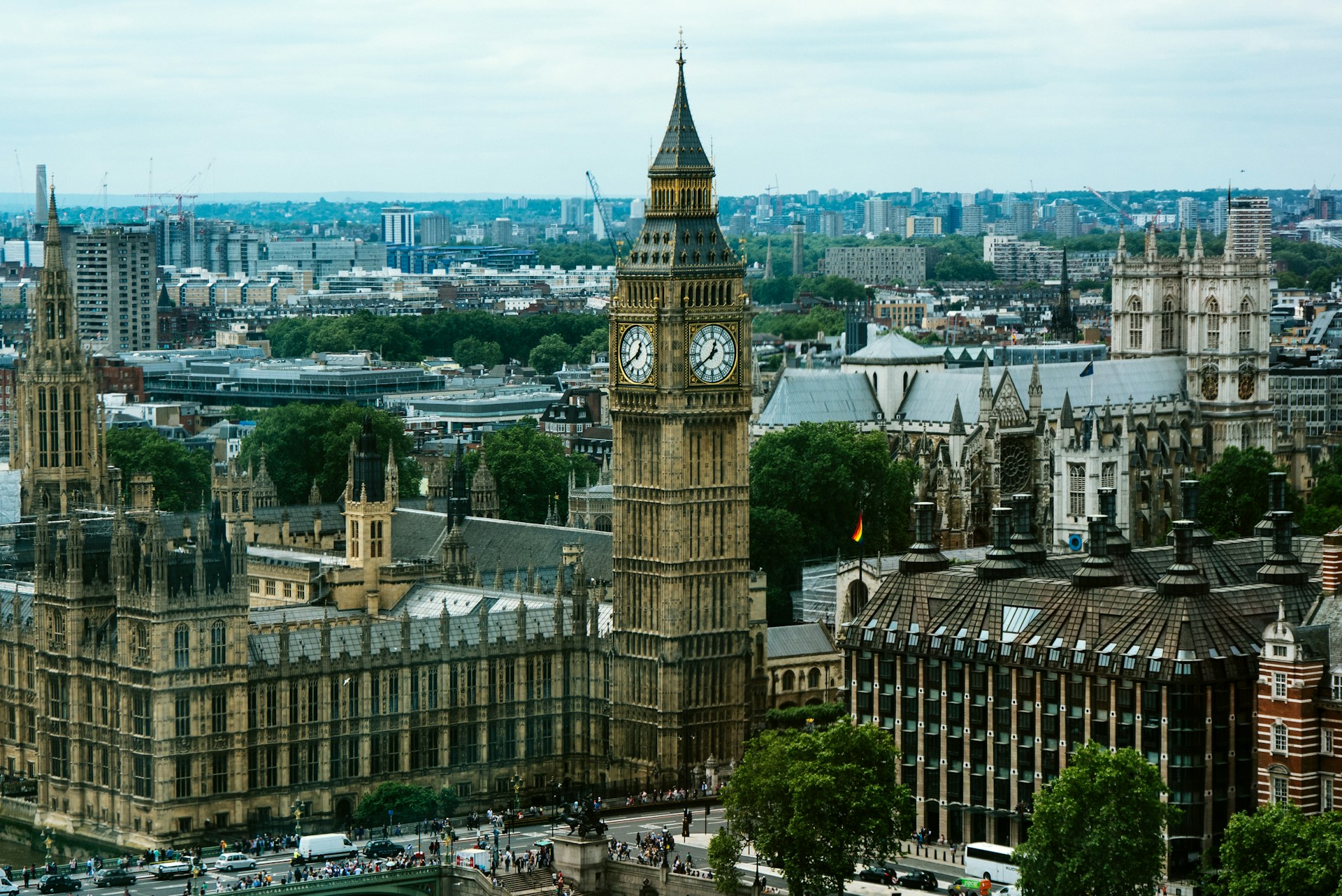 big ben luggage storage