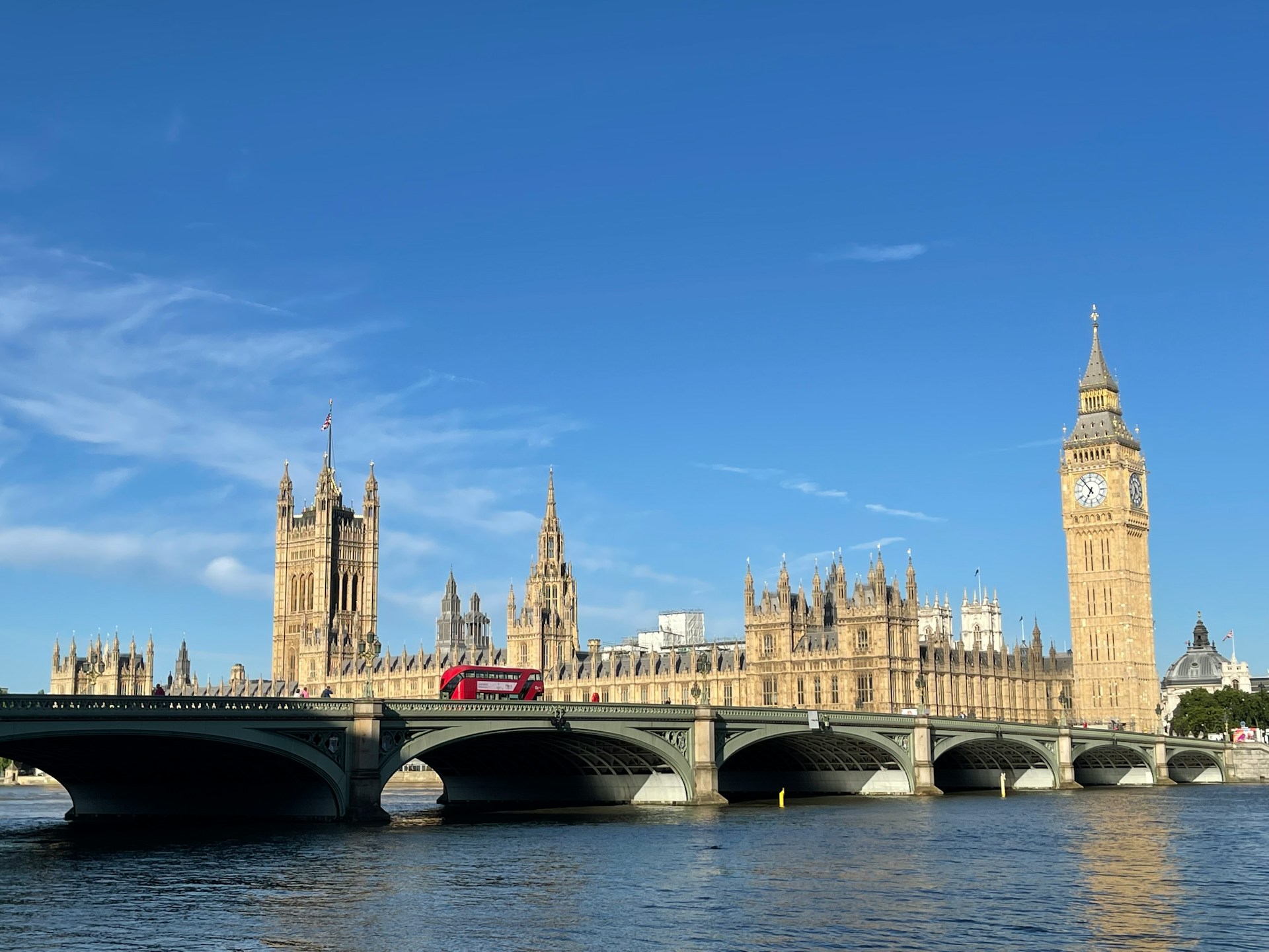 Westminster Luggage Storage Guide 2024